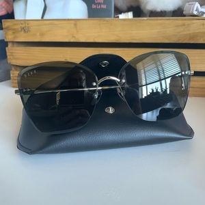 NEW! Diff Sunglasses Willow